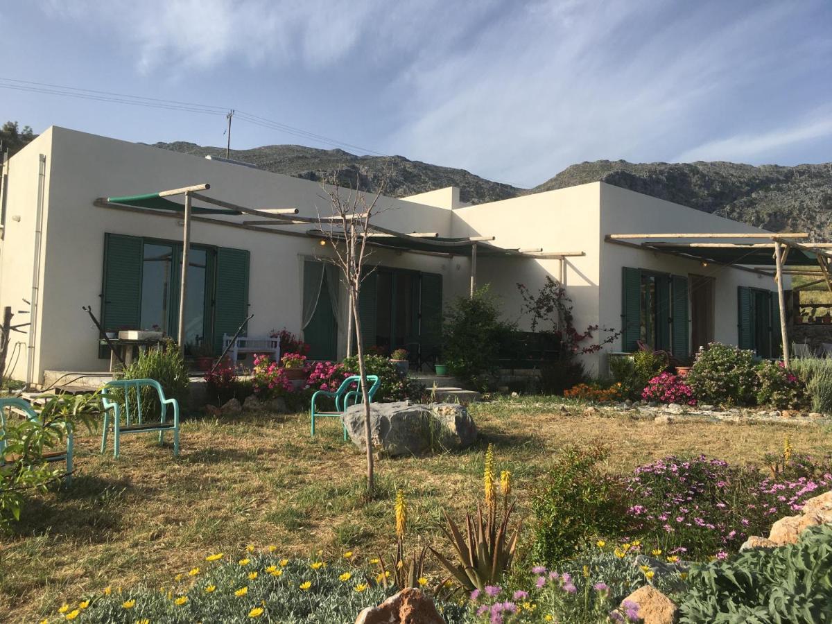 Rocky Mountain Way Villa Sellía Exterior photo