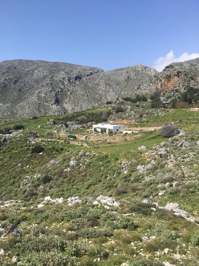 Rocky Mountain Way Villa Sellía Exterior photo