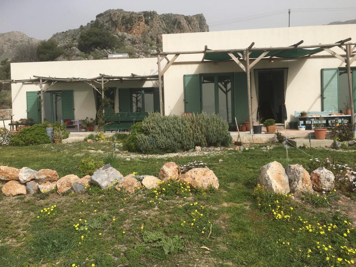 Rocky Mountain Way Villa Sellía Exterior photo