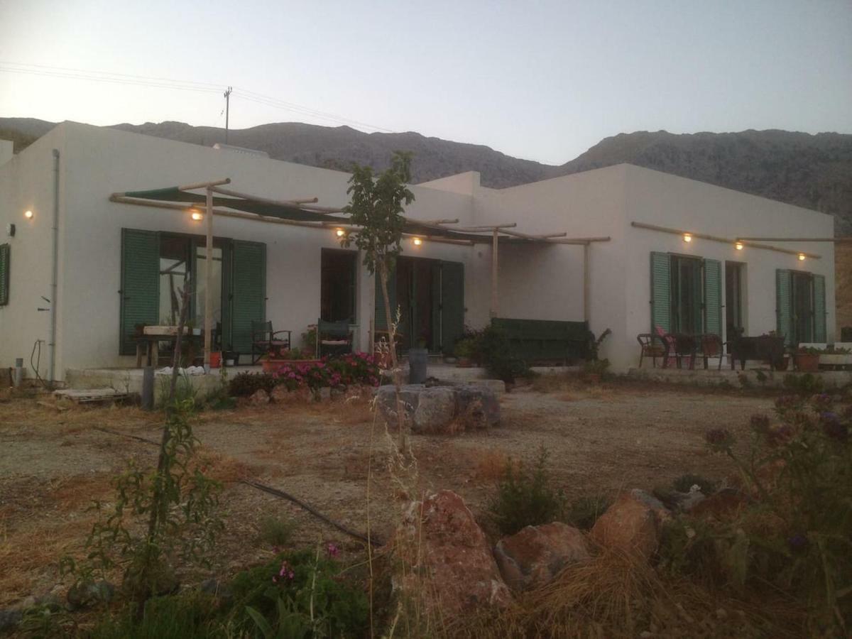 Rocky Mountain Way Villa Sellía Exterior photo